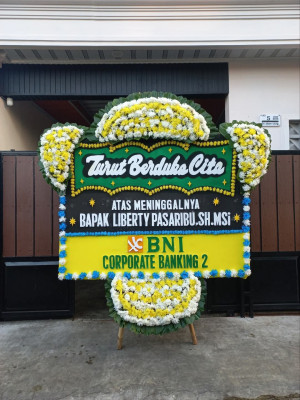 Papan Bunga Duka di Kalitirto