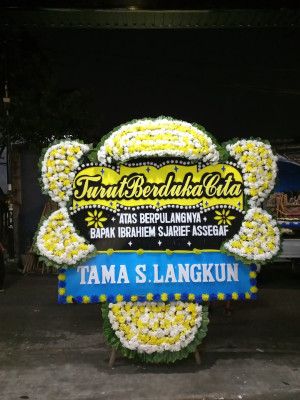 Papan Bunga Duka di Kalitirto